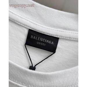 先行販売 インフォーマル 抜群の存在感BALENCIAGA半袖Tシャツブランド 偽物