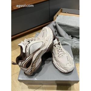 2026-2026年モデル入荷 弾力性の高い 抜け感のあるスタイルが完成    ブランド レプリカバレンシアガ..