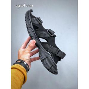  2026ブランド スーパー コピースニーカーbalenciaga新作限定 ずっと人気♪ ファション性の高い.