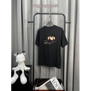 半袖TシャツBALENCIAGAブランド コピー 通販ファッション通販 毎シーズンに活躍する 高品質