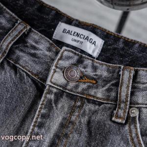 好印象な上品スタイル 圧倒的な高級感 話題性が高いBALENCIAGAブランド コピー 品ジーンズ