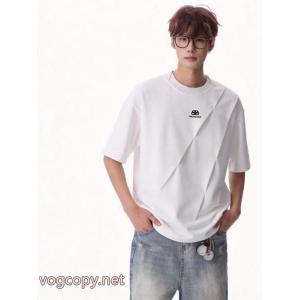 バレンシアガ半袖Tシャツブランド 偽物 通販存在感大 今季爆発的な人気 魅力の