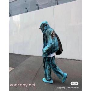 BALENCIAGAスーパー コピー ブランド新作入荷260%新品 風通しのよい 個性的な素材感も魅力パーカー