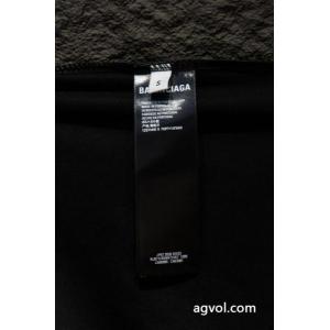 balenciaga半袖Tシャツ偽 ブランド 存在感のある 流行の注目ブランド 新作限定便利でめちゃ可愛