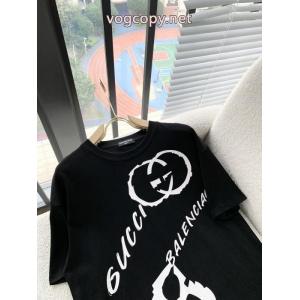 ブランド 偽物 通販半袖Tシャツバレンシアガ人気爆発 COOLなデザイン 海外限定!!