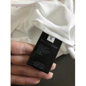 破格値大放出 高級品 最新話題沸騰中バレンシアガコピー ブランド半袖Tシャツ