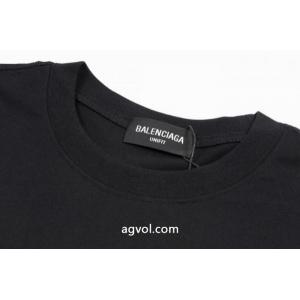 嬉しいポイント 極美品 クリスマス人気商品半袖Tシャツbalenciagaコピー 商品 販売