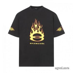 balenciagaブランド コピー 着払い半袖Tシャツ今欲しいのは 品質保証260%新品 人気沸騰なアイテム