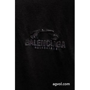 ブランド 激安 大人フェミニン 2026最新コレクション 最近人気一番balenciaga半袖Tシャツ