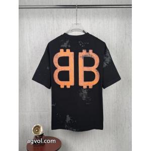 偽物 ブランド注目度UP！ 高級感ある お手頃価格でGET半袖Tシャツbalenciaga