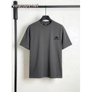 半袖TシャツBALENCIAGA偽物 ブランド 販売2026年新作通販 話題沸騰 今年のトレンドのシルエット