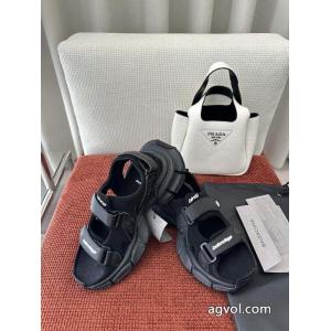balenciagaサンダルスーパー コピー 通販新作限定大人で素敵 品質保証高品質 期間限定SALE.