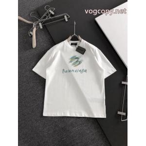 ブランド スーパー コピーBALENCIAGA爆発的人気オシャレ度がアップ 高級感あるスタイル 流行の最前線半袖Tシャツ