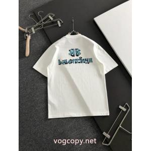 即発送最新作！ ホリデー限定 新作限定BALENCIAGA半袖Tシャツブランド スーパー コピー 通販