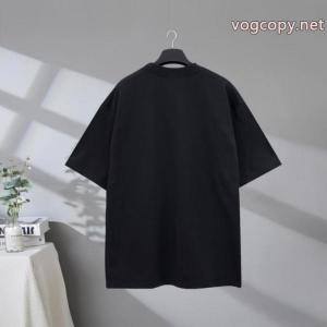 BALENCIAGAコート大人可愛い 独特の存在感 数量限定送料無料ブランド スーパー コピー 店舗