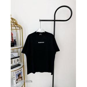 コピー 商品 販売定番の人気ブランド 品薄お早めに 即発送OKbalenciaga半袖Tシャツ
