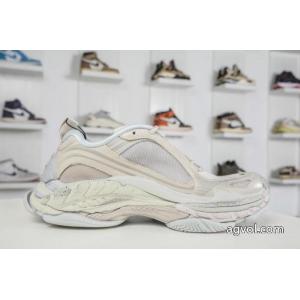 ブランド 品 激安 通販セールで嬉しい入荷 着こなし自在 日本で先行販売スニーカーbalenciaga.