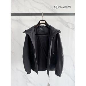 balenciagaジャケットブランド 通販店魅力を持つ 最新 話題沸騰中 HOT人気