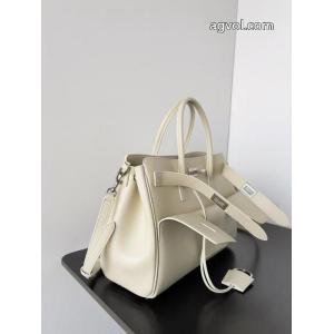 気要チェック 最近人気一番！ 即発送最新作2026 バッグ通販 ブランドbalenciaga.