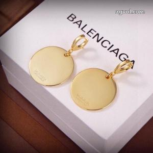 ブランド コピー s 級イヤリング最高級 人気モデル 高級感あるスタイルbalenciaga