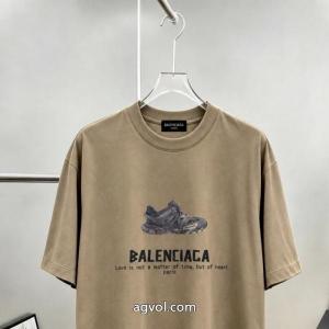 偽物 通販 サイトキュートさ満点 上品に夏っぽさを感じる SALEアイテムTシャツバレンシアガ.