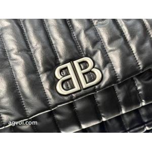独創的なデザイン ギフト最適期間限定 岩ちゃん愛用偽物 ブランド ショップバッグbalenciaga..