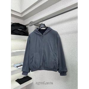 balenciagaコート大絶賛の履き心地! 激レア 販路限定モデルブランド コピー 優良店..