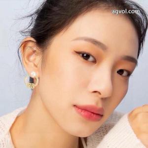 アクセサリースーパー コピー どこで 買えるSALE開催   注目美品 新色登場バレンシアガ.