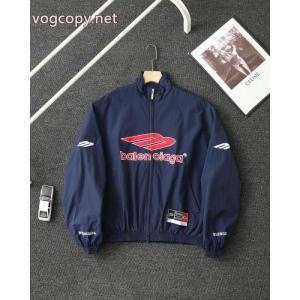 BALENCIAGA若々しい雰囲気 大人ぽっく魅せる 極上の着心地コートスーパー コピー 販売