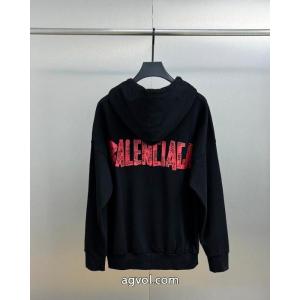 偽 ブランド 販売高品質な新品 ポップ 涼しげな印象のパーカーbalenciaga