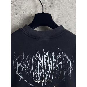 ブランド コピー ショップbalenciaga長袖Tシャツ26ＳＳ美品 セール中 高級感溢れるデザイン