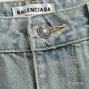 お買い得豊富な 今季大人気のデザイン 好感度が高いアイテム偽 ブランドジーンズbalenciaga