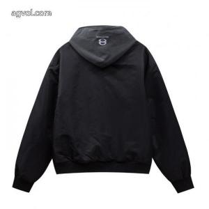 balenciagaHOT品質保証 大注目 26ＳＳ美品ジャケットブランド 通販 激安