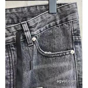 balenciagaコピー ブランド 通販ジーンズ激レアアイテム 今季のトレンド人気新作 VIP SALE！即発可！.