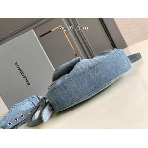 バレンシアガファッションモード系  個性的なデザ 冬が待ちきれないブランド新作ブランド 通販店バッグ.