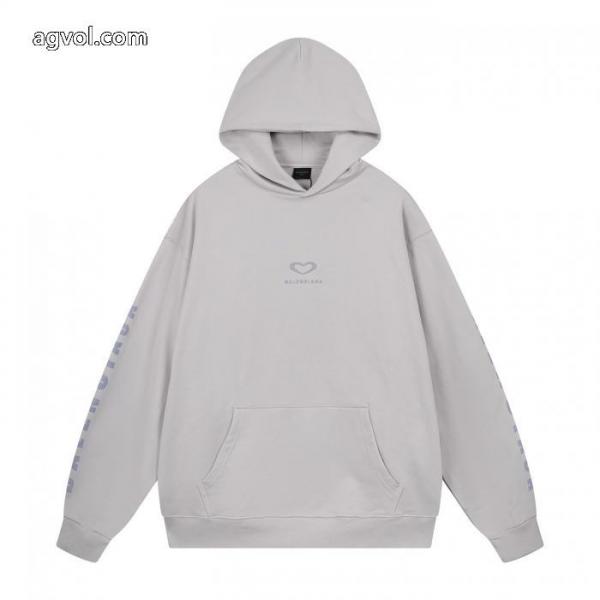 balenciagaハートロゴプリントのパーカー 3