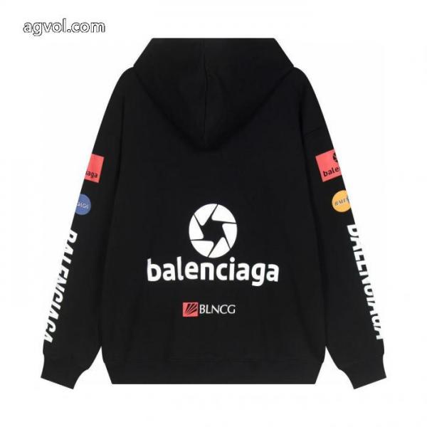 パーカーbalenciaga偽物 ブランド必需品映え度MAX 2