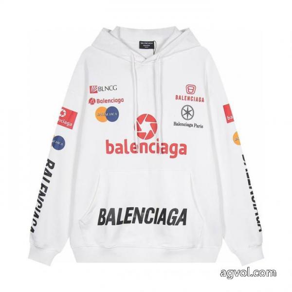 パーカーbalenciaga偽物 ブランド必需品映え度MAX 4