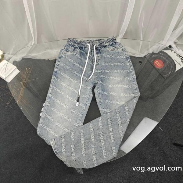 Balenciagaアルファベットロゴ弾幕満印タンニンジーンズ 0 