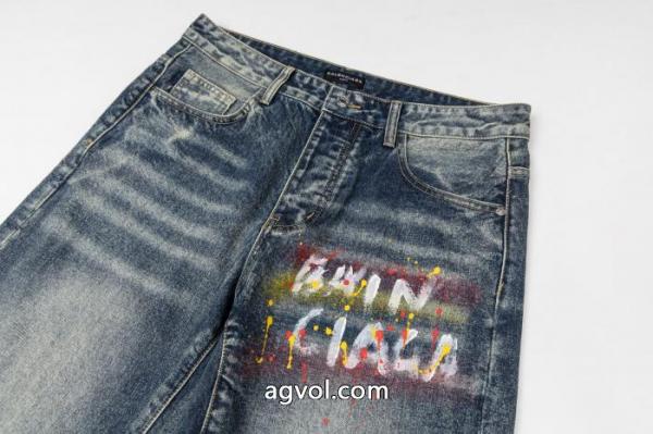 限定セール新作登場 在庫あり即納 著名人の着用ブランド 通販 激安balenciagaジーンズ 1