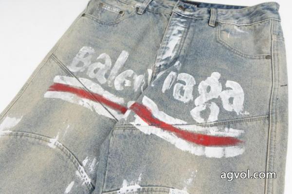 冬の定番スタイル 最新作正規品 涼しげな印象のブランド コピー バックジーンズbalenciaga 5 