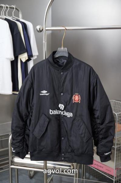 ジャケット偽 ブランド 購入抜群な存在感 絶対欲しい 流行の最前線balenciaga 2