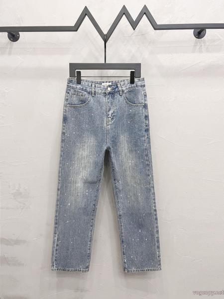 ジーンズブランドスーパーコピー2025BALENCIAGA人気チャーム 目玉商品セール 優れた品質 0 