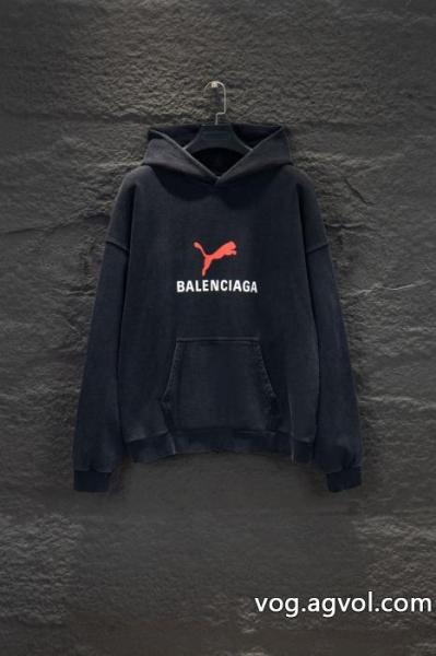 パーカー高級感溢れる 注目美品 買い得ブランドスーパーコピー2025balenciaga 0