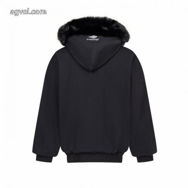 ブランド コピー 販売店コートVIP SALE!即発可! 海外限定アイテム 注目!25-26AWバレンシアガ 4