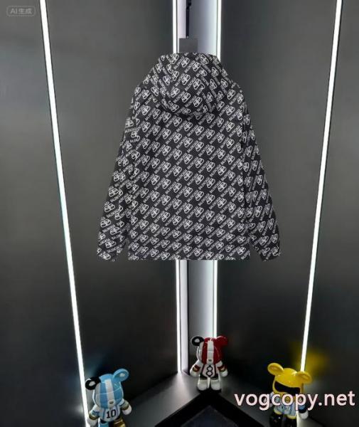 愛用ブランド VIPセール 定番の魅力偽 ブランド 販売ジャケットBALENCIAGA 5 