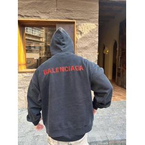 パーカー冬に必須の定番アイテム 2026年モデル 上品保証BALENCIAGA激安 ブランド 通販
