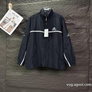 ブランド コピー ショップbalenciaga落ち着いた感覚 人気商品登場 存在感大ジャケット