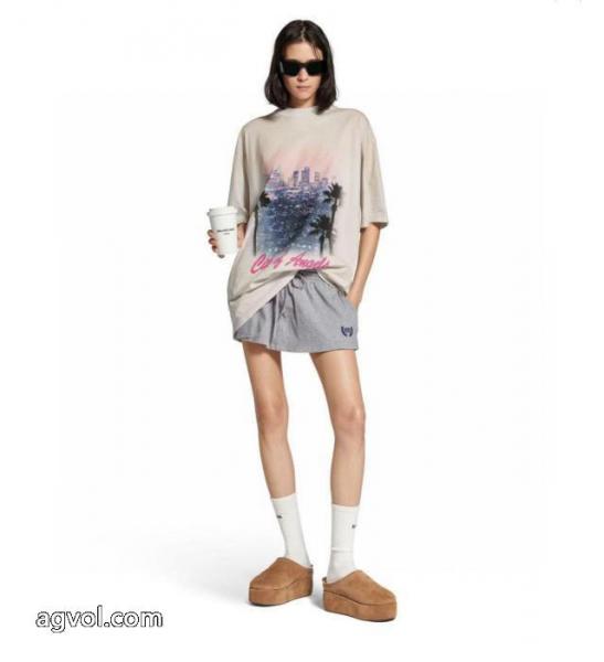 冬季超人気アイテム 期間限定セール 秋季新作品balenciaga半袖Tシャツブランド 偽物 6
