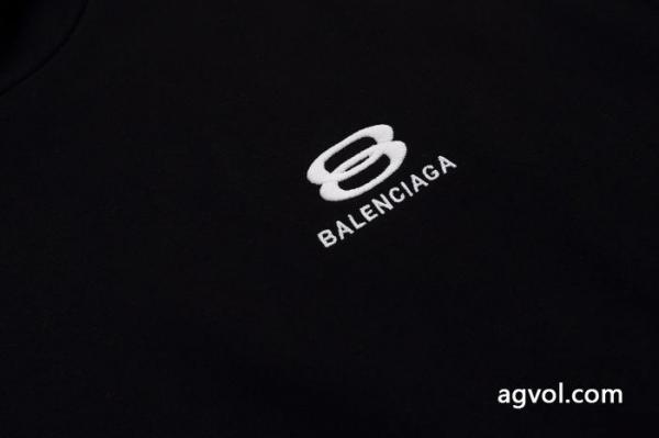 balenciagaパーカー 2025スーパーコピー極希少25限定 新品入荷 高級感UP 1